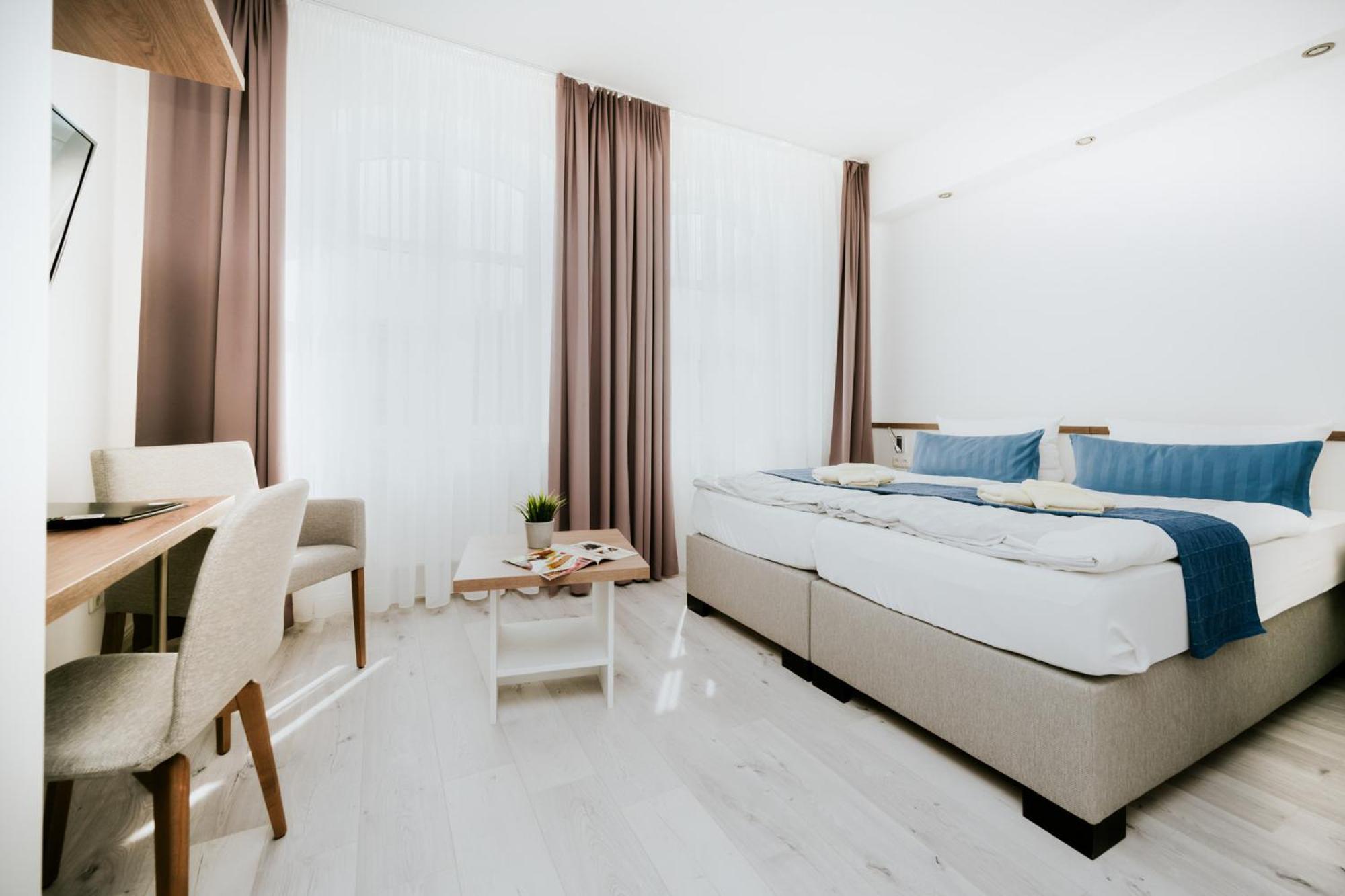 Hotel Zur Seemoewe Kirchdorf  Rom bilde